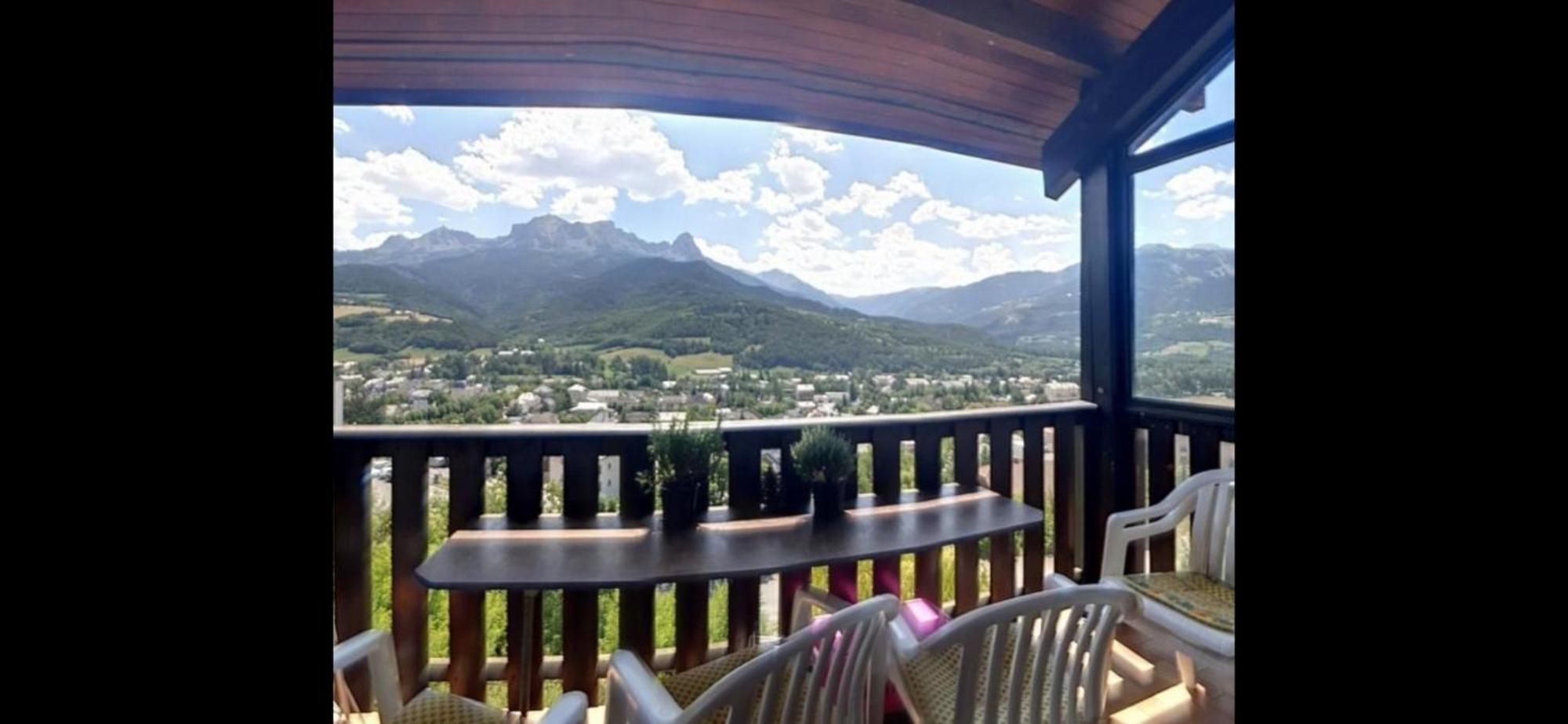 Appartement Chaleureux. Barcelonnette Exterior photo